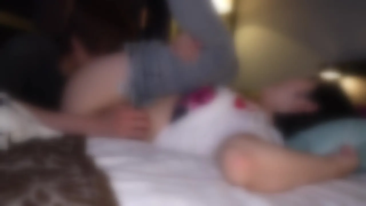 【モチモチ肉感美人】２５歳 スケベボディのカフェ店員ちゃんに濃厚中出しハメ撮り - FC2 Video - 285581