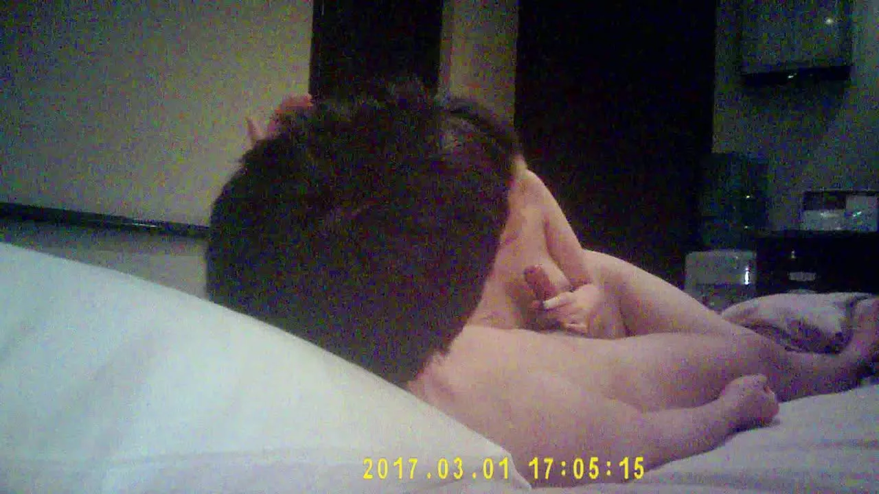 美女フェラ - FC2 Video - 286837