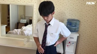 激カワ童顔にスリ筋!これぞ令和の合法シ○タ!? サッカー部 ナオ18歳 ブレザーコスでイクッ！4K《ハルコレ》 - FC2 Video - 287867