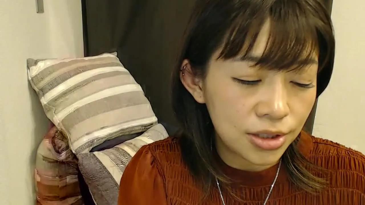 範田紗々ライブチャット(12/4)♡(その２) - FC2 Video - 291913