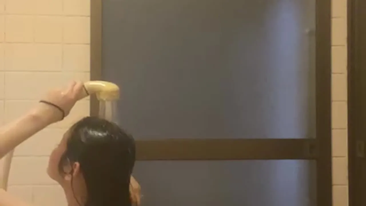 有料はお風呂配信かな？ - FC2 Video - 292789