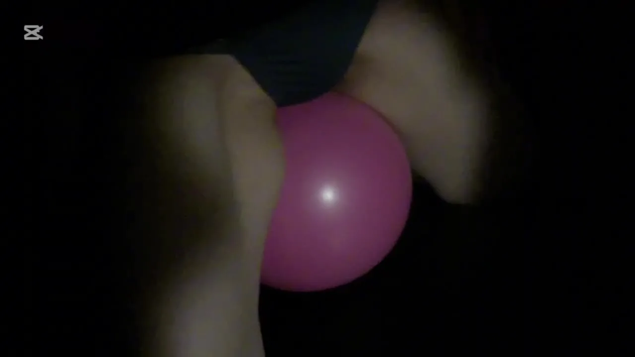 めい M字ボール.mp4 - FC2 Video - 293264