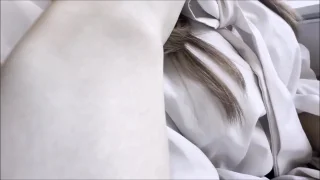 電車お触り32 めっちゃ美味しそうなコがいたので美脚をさわさわ、柔らかおっぱいをひたすら揉んでます。。正直イキそうでした。 - FC2 Video - 297634