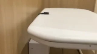 【人妻】素人人妻　ど淫乱≫鍵を閉めずに目的トイレで　仮設ベッドで目隠し全裸オナニー - FC2 Video - 298856