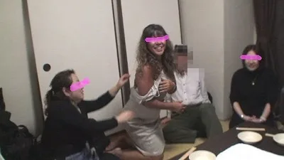 嬉し恥ずかし昭和のあのゲームで乱交へ★大人のクリスマスパーティー - FC2 Video - 300032