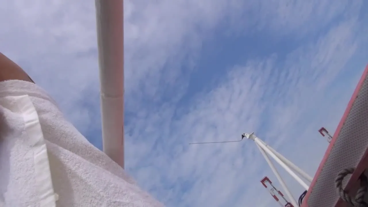 海上は治外法権 海の上で**グラビアアイドルがすっぽんぽんになってくぱぁー迄やっちゃいました - FC2 Video - 302230