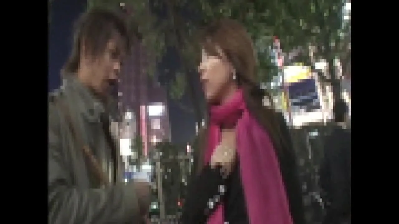 【生ドル・未修正】ツンデレ美人!!カラオケ店員に気付かれホテルで仕切 - FC2 Video - 302672