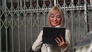 シコテキ黒キャルOLは露出癖を拗らせており男性社員に全裸オナニーハレて羞恥興奮公衆便所てチホふち込 - FC2 Video - 306029