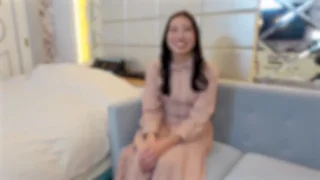 【神降臨】新しい学校kan○n似の超美形ｽﾀﾊﾞ店員。片親の借金の返済の手伝い - FC2 Video - 311396