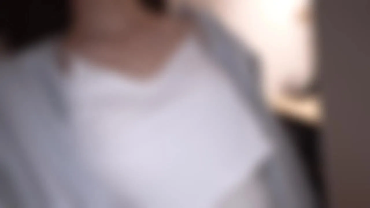 【美女】ムラムラして自らチ◯コを求める変態スレンダー美人 好き勝手されるがまま無理やり中出し - FC2 Video - 311692