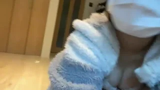 【私はうる！露出狂になる女だ！】うるの、、見えるよ見逃すな　20220122 - FC2 Video - 312488