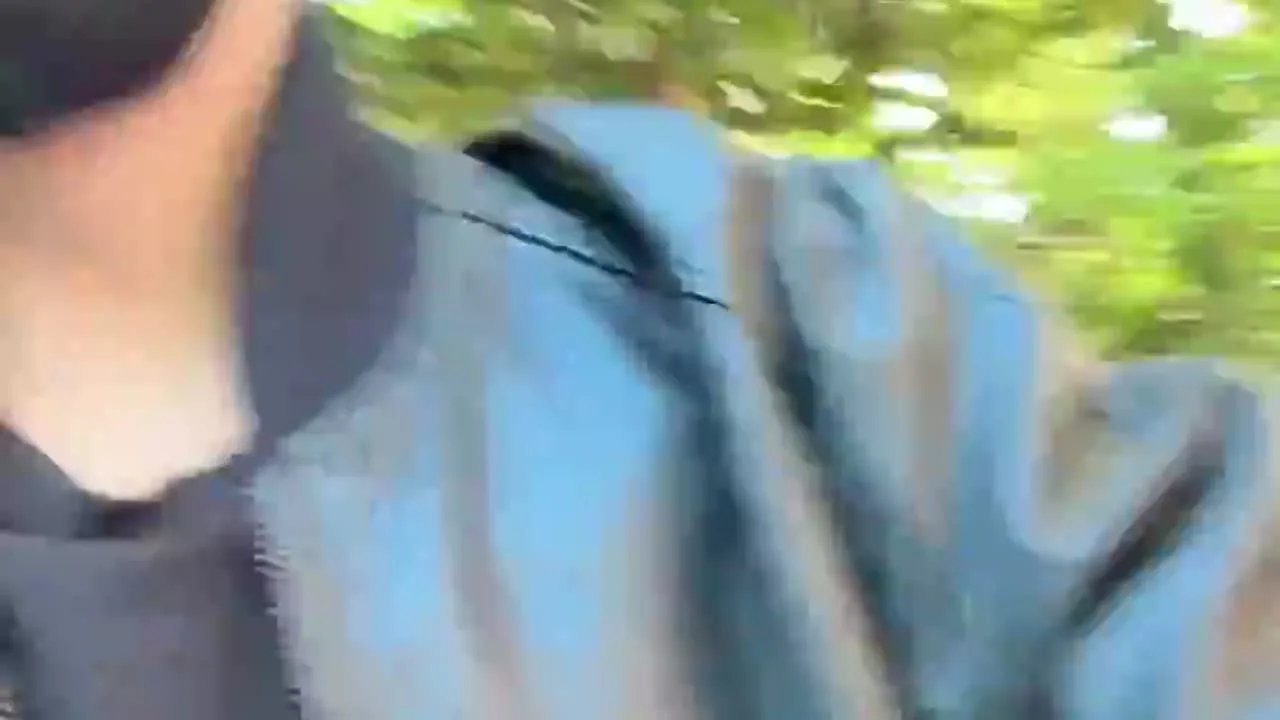 【不倫寝取られ人妻　神社参拝で下半身露出】人妻　寝取られ　NTR 素人　調教　パイパン - FC2 Video - 314196