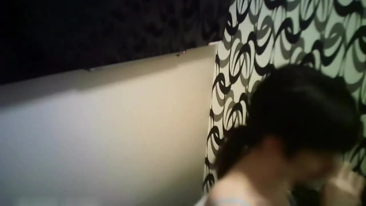 18歳長濱ねる似のスレンダー美人とAV見ながらえっちな声のお勉強！だんだ - FC2 Video - 315081