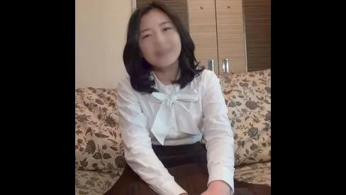 穏やかな色白美肌の人妻(47歳) オナニーすらしてなかった剛毛まんこ 膣奥突きセックスでイキ続け中出し懇願 - FC2 Video - 315095