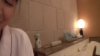 【素人】目が大きくて可愛い部類の四十路奥様。 乳首責めで剛毛マンコを濡らして公開ローターオナニー - FC2 Video - 315173