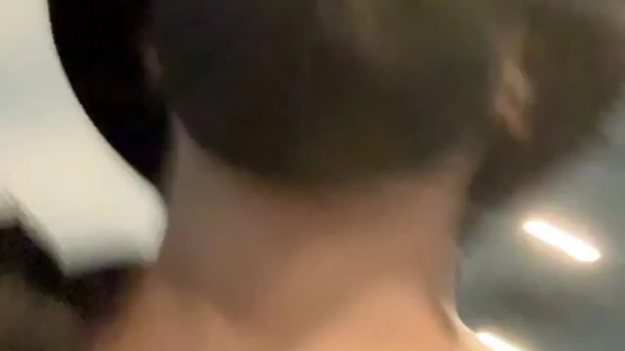 【不倫寝取られ人妻　ショッピングモールで露出徘徊　試着したオナニー 】人妻　素人　露出　 - FC2 Video - 316257