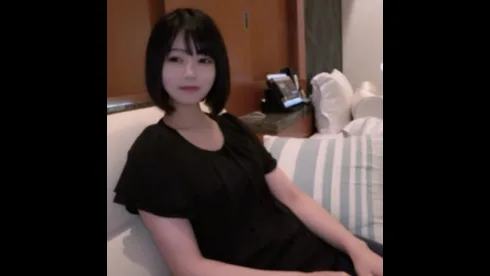 ショートが似合うアイドル級女子大生。ドMで極上の美尻を持つ体を玩具にして中出し - FC2 Video - 317356