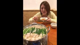 【無・個撮】もつ鍋大好きな彼女が、彼氏のチンポを舐めからハメ撮りしました。 - FC2 Video - 318870