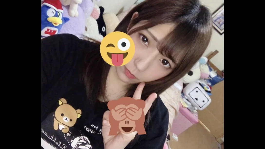 【無・個撮】ニコ生を配信している女子大生。彼氏にお願いされてSEX動画を撮影しました。 - FC2 Video - 322017