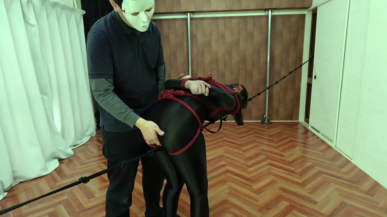 ツインテ女子に起きた悲劇　Tragedy that happened to a girl with twin tails - FC2 Video - 322185