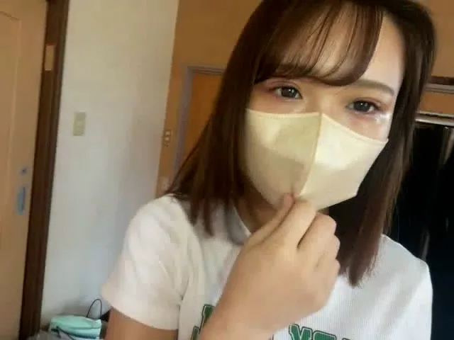 【快感】誰よりもエロ思考な女の子!見られて興奮するヨ 20220707 - FC2 Video - 323633