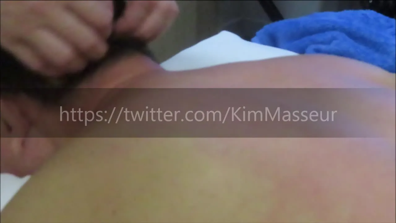 (2/11)Jon(2025 SG Trip)按摩肩頸 - FC2 Video - 325884