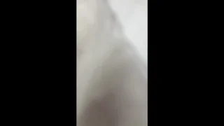 えっちょっと…！誰もいない時間帯の電車内にて次の駅までエロがりを奏でるガタンゴトン - FC2 Video - 326180