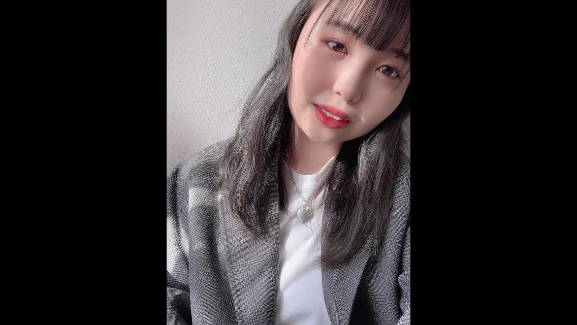 【無・個撮】コスプレ好きな大**の彼女です。SEXはめちゃくちゃ激しいです。 - FC2 Video - 326318