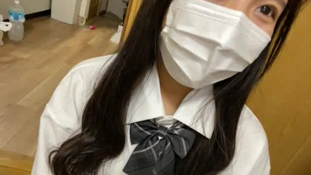 【限定数・期間限定】【ﾒﾛちゃんご帰還】濡れたﾊﾟﾝﾂ被りたい？ 20220924.mp4 - FC2 Video - 327253