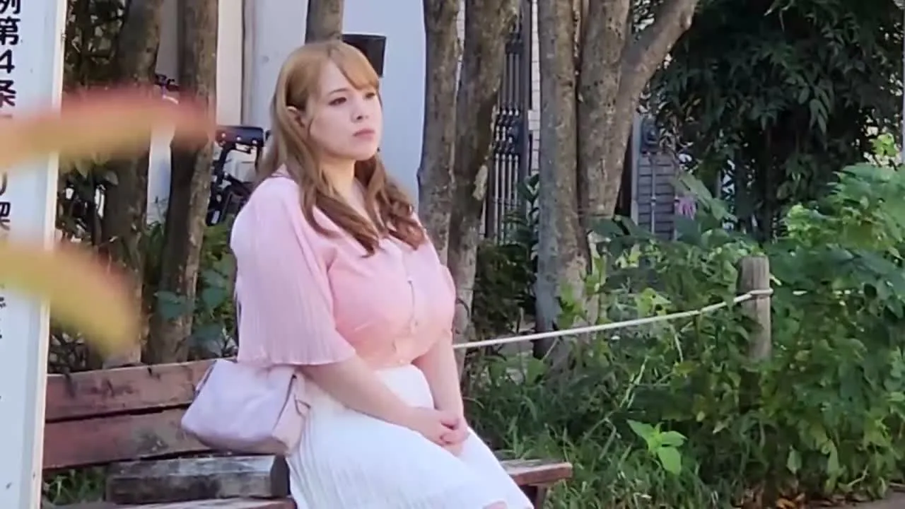 憧れの超乳AV女優との生中SEX - FC2 Video - 327534