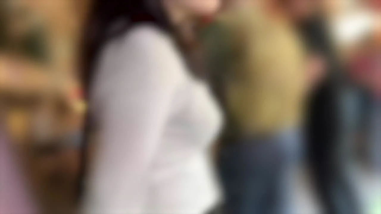 ※本日限定1980pt【顔出し】お泊まりデートで何度も生はめ。おかあさんご - FC2 Video - 328370