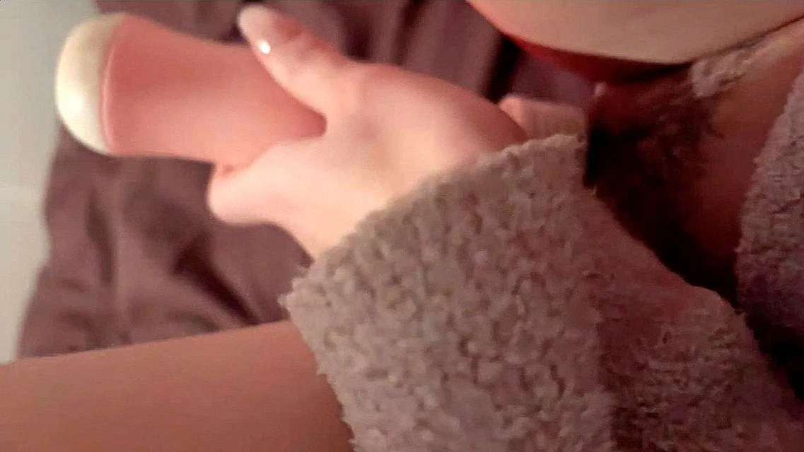 初通話から苦節3か月。エロ断固拒否の24歳受付嬢 遂にオナニーさせたったｗｗ - FC2 Video - 331101