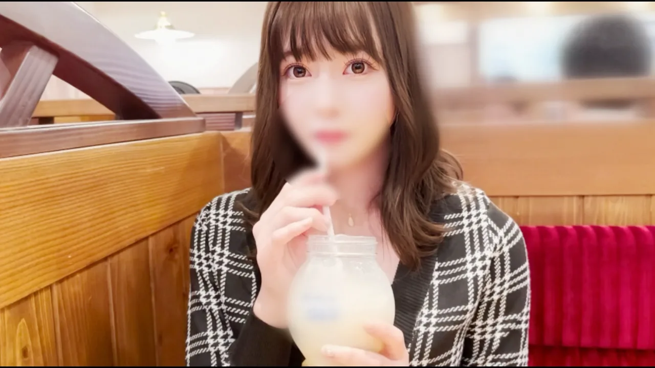 FC2-PPV-4666509 穏やかな雰囲気のFカップ巨乳24歳。どこに触れても気持ちが良いやみつ - FC2 Video - 331887