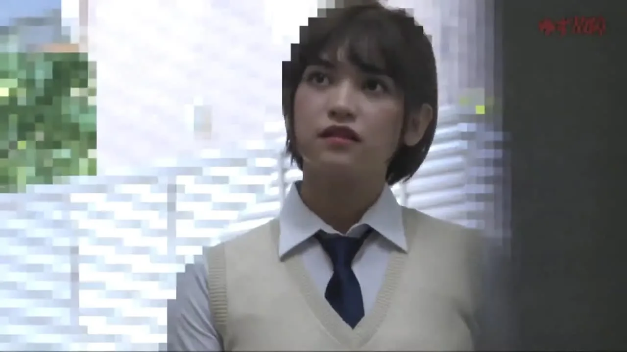 リアル『月曜日○たわわ』★車内ではち切れんばかりの巨乳を押し付け15連続大量潮吹き - FC2 Video - 334428