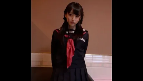 アイドルセンター級の可愛さ18歳。妊娠させたい純白スレンダーの体に孕ませガン突きで最奥中出し - FC2 Video - 334442