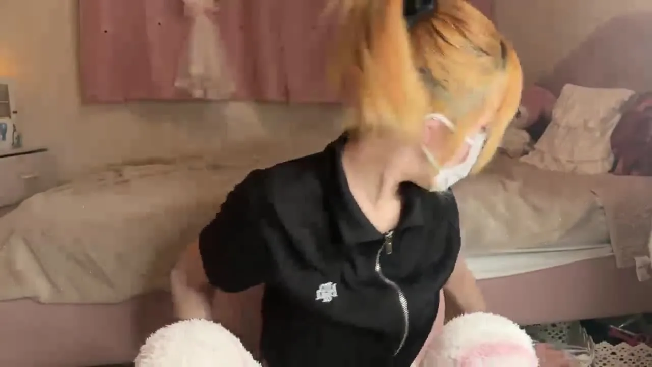 みれいちゃん 20 2025年4月22日の配信動画 - 前編 - - FC2 Video - 335491