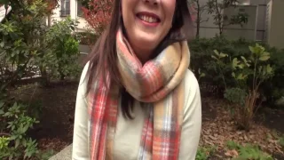 【不倫・中出し】ぽっちゃり体型、シワが出始めている専業主婦。 足を抱えながら顔を歪ませて絶頂。 - FC2 Video - 335515