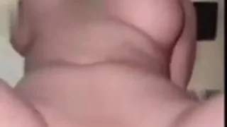 ませた耳年増なDカップ女子　スマホでベストアングルのピストン運動連打突きハイライト簡易撮影 - FC2 Video - 336303