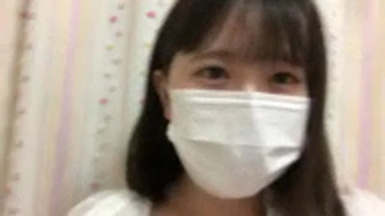 19歳 せいらです！　 - FC2 Video - 337193