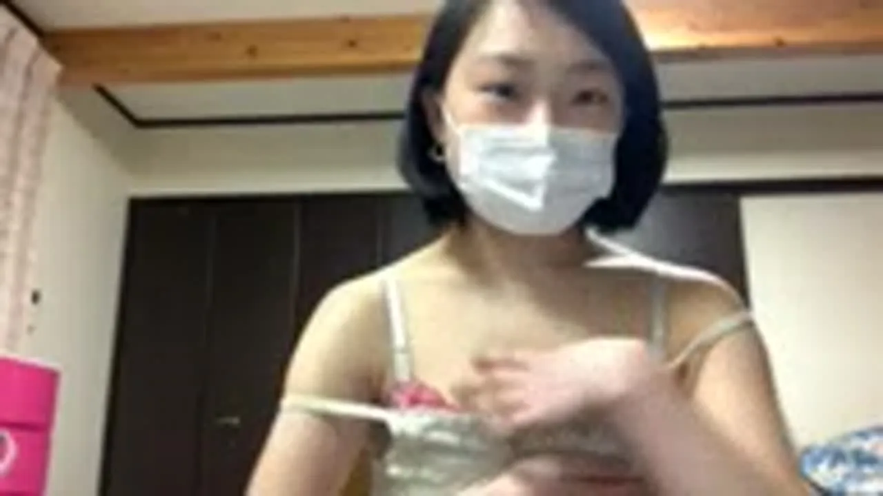 緊張するけど、がんばります♡ - FC2 Video - 340075