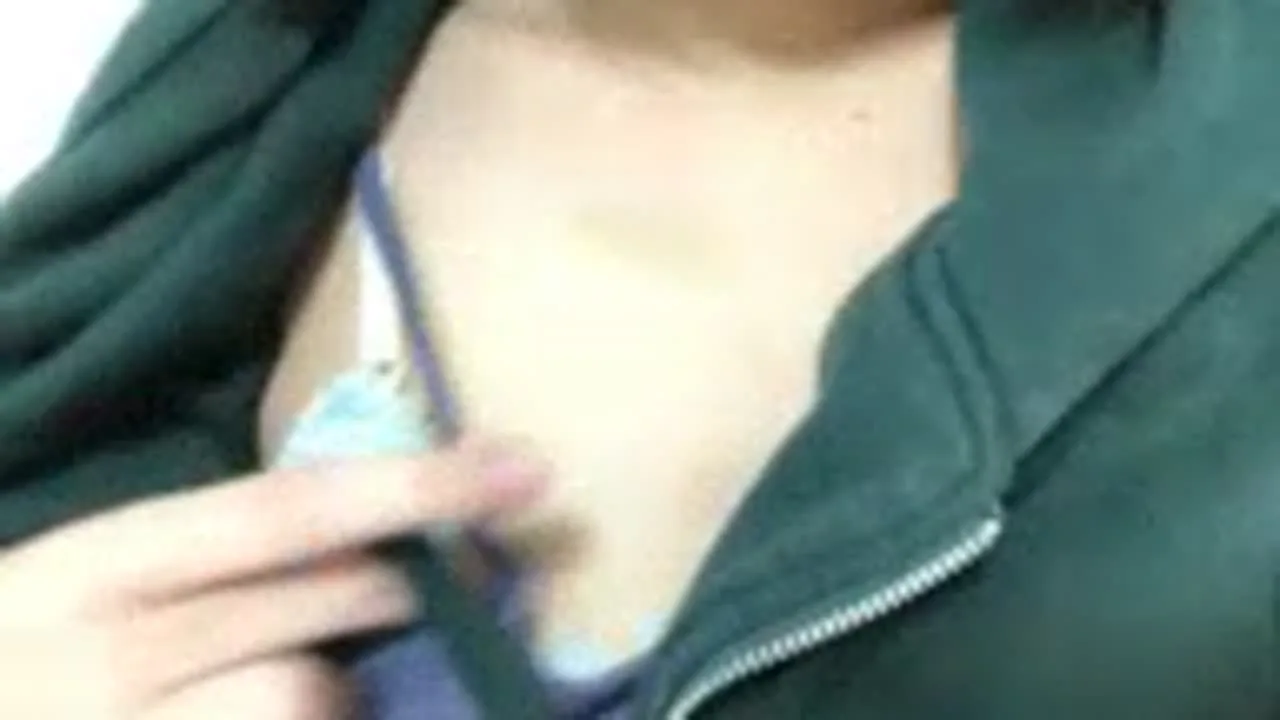 【自宅からコッソリ】ね む - FC2 Video - 340399