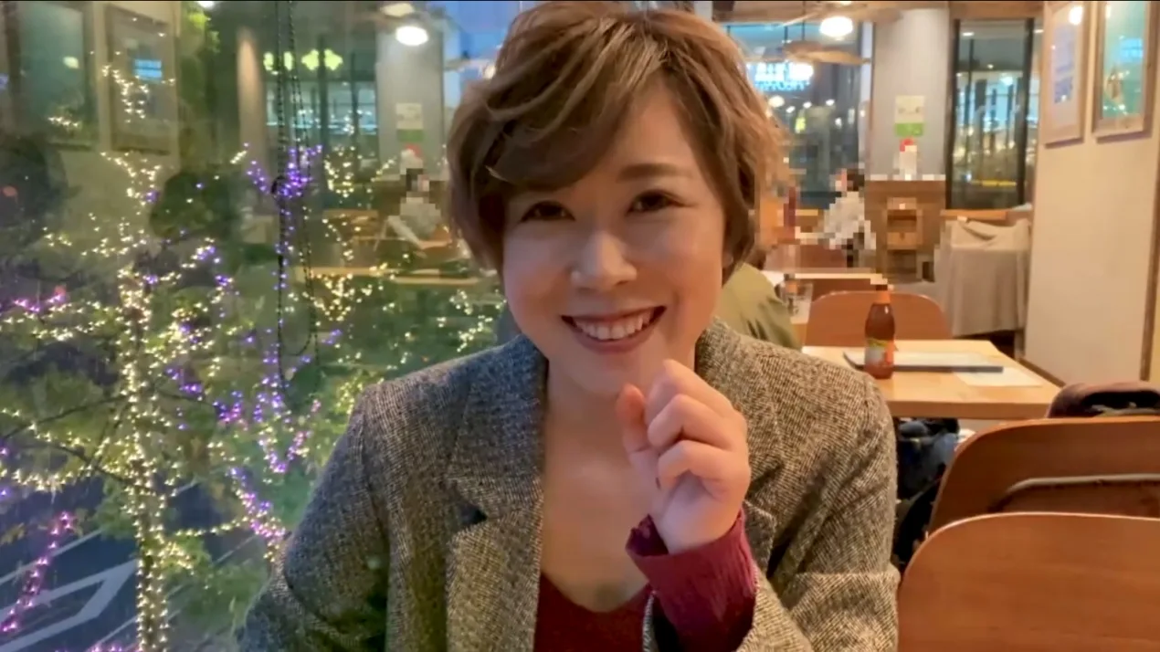 欲求不満のスタイル抜群のパイパンキャバ嬢のおねだり濃厚SEXが極上でした - FC2 Video - 341771