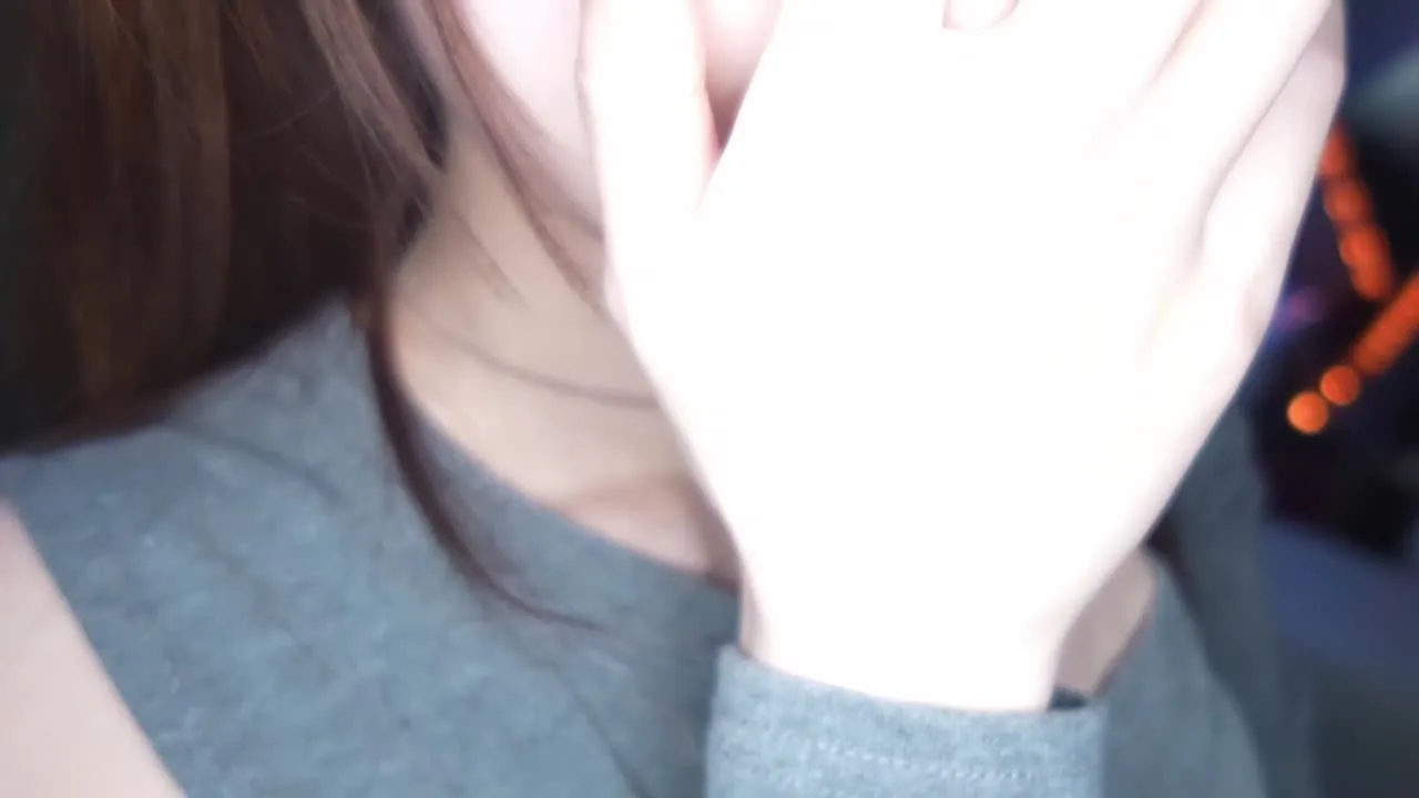 22歳キャハ嬢の口内に大量発射. - FC2 Video - 341803