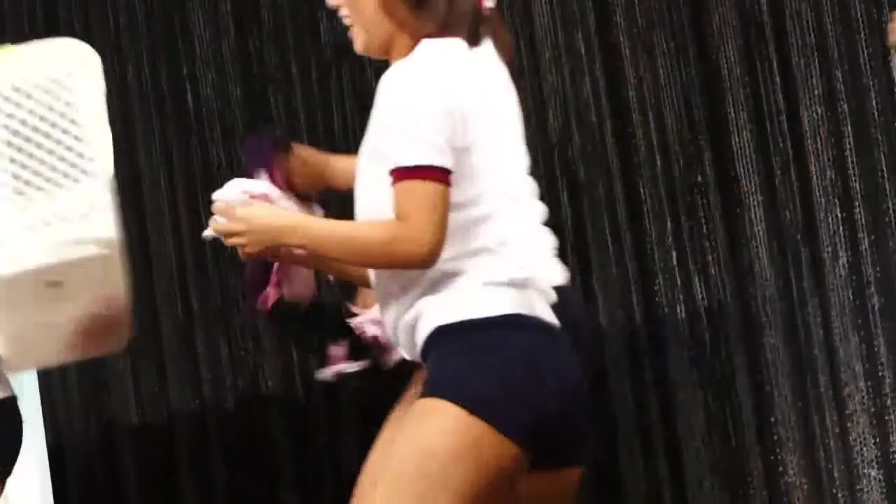 アダルトエキスポ潜入ルポ　セクシー女優が大暴れ　ファン狂喜乱舞 - FC2 Video - 343004