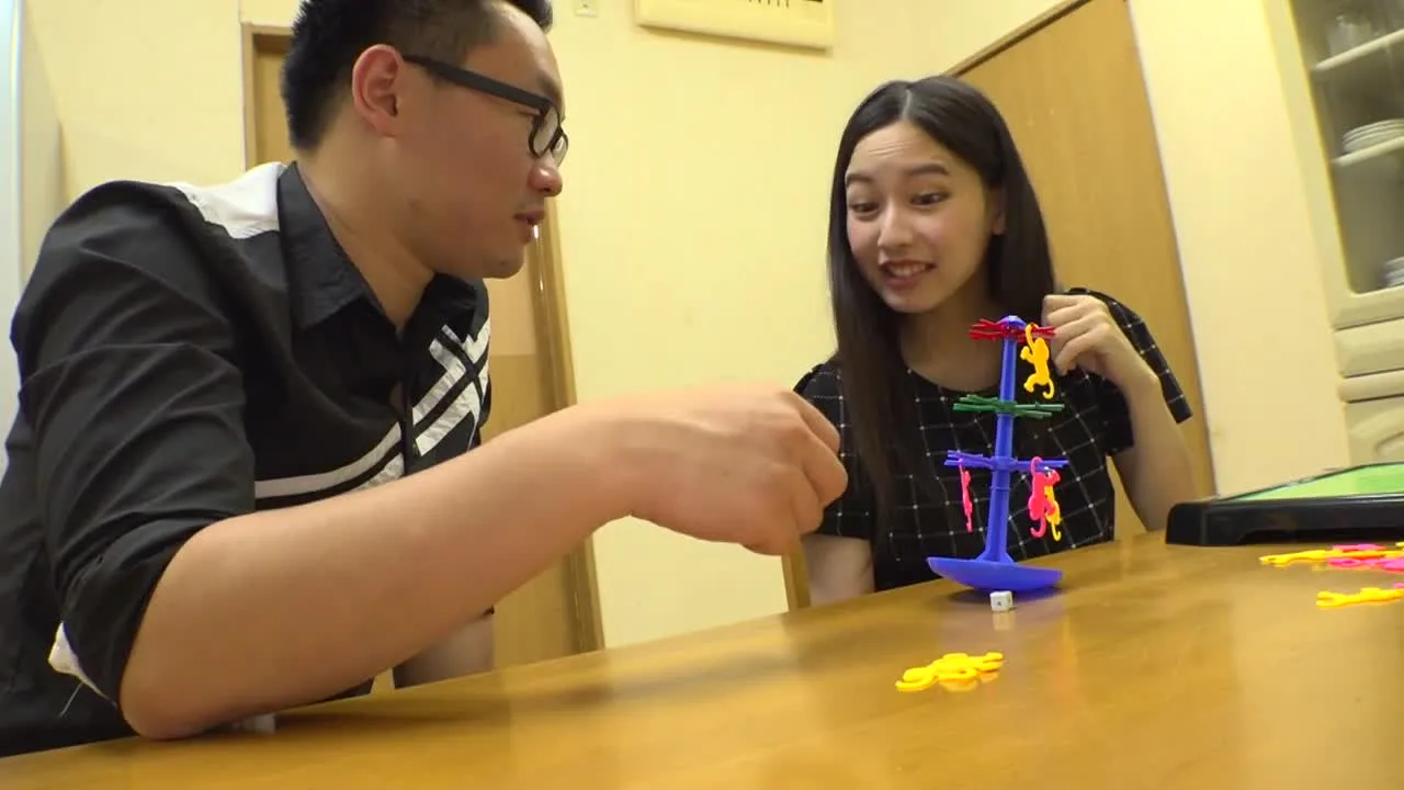 友達の童顔彼女を寝取った動画の一部始終を公開しますふっくりテカ乳輪と - FC2 Video - 345402