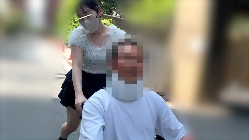 完全従順化させた美人研修生の射精介助サービス 涙目で巨乳パイズリ 障がい者の性処理支援 - FC2 Video - 350952