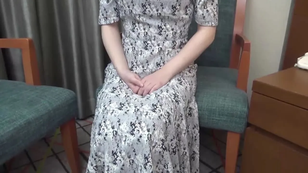 ミニマムで真っ白お肌のpureで好奇心旺盛な18歳の女子大生に初ハメ撮りで初中出し - FC2 Video - 351538