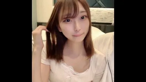 清楚でスケベな**モデルの卵をハメ撮り！俺へのご奉仕で悦びを感じる女で性処理中出し最高～！ - FC2 Video - 351998