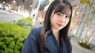 【辻早織】穏やかな笑顔が愛おしい美女…敏感ボディでナチュラル絶頂！激しいピストンは止まりません！ - FC2 Video - 352798