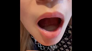 完売御礼 SNSで話題の超絶美人パーソナルトレーナーがSっ気で包茎いじり すごい舌技でどっぷり口内中 - FC2 Video - 354013